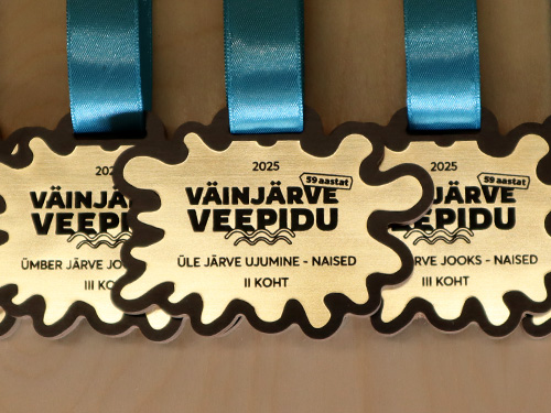 Auhind - medalid ja karikad